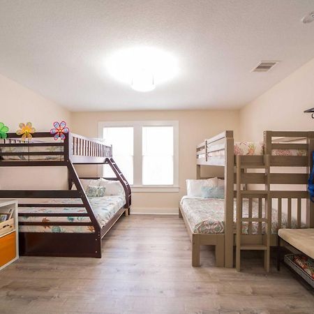 Bright Galveston Bungalow Half Mi To Pleasure Pier Εξωτερικό φωτογραφία