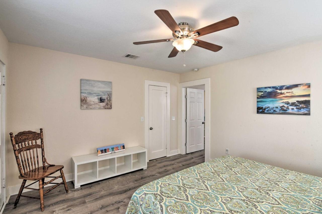 Bright Galveston Bungalow Half Mi To Pleasure Pier Εξωτερικό φωτογραφία