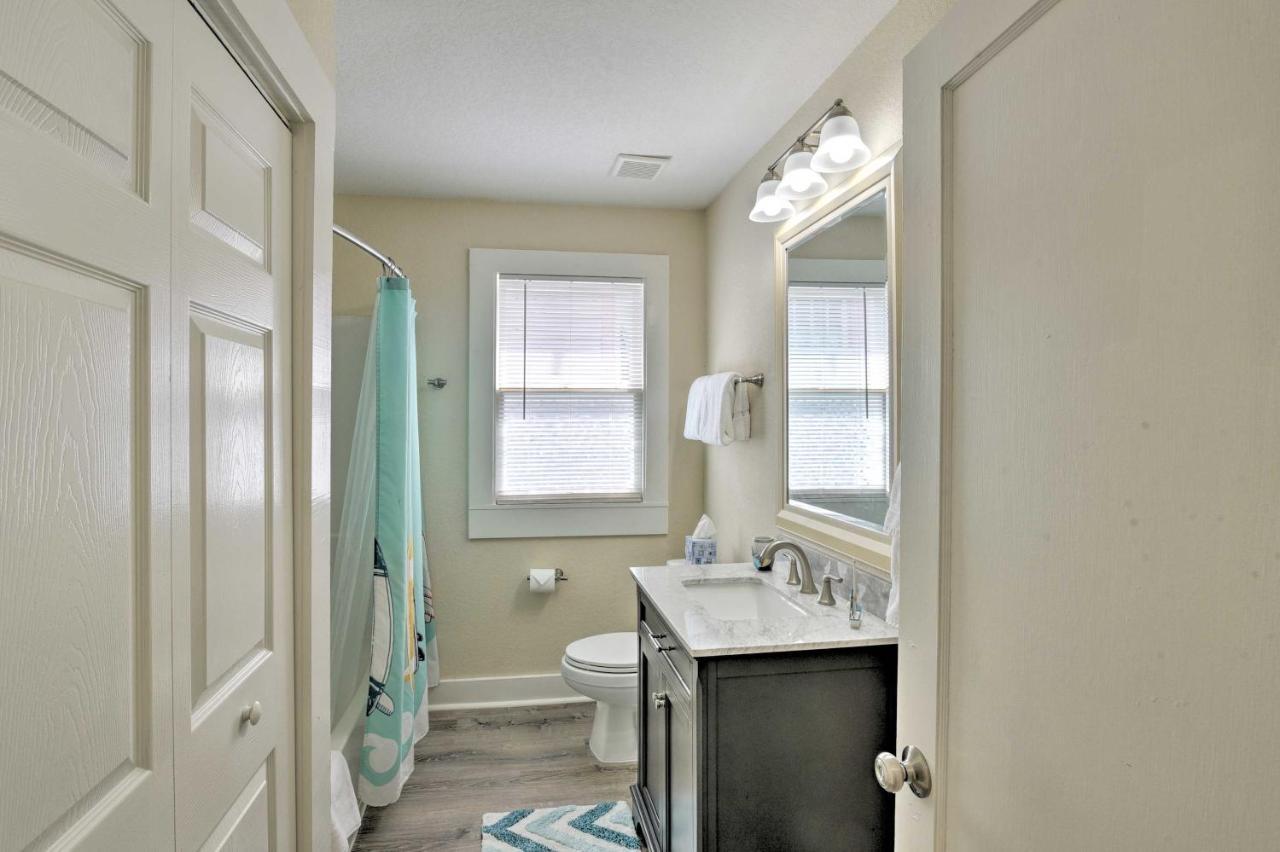 Bright Galveston Bungalow Half Mi To Pleasure Pier Εξωτερικό φωτογραφία